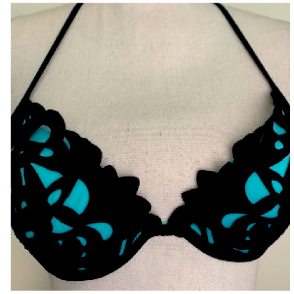 Shad and shore bikini top.